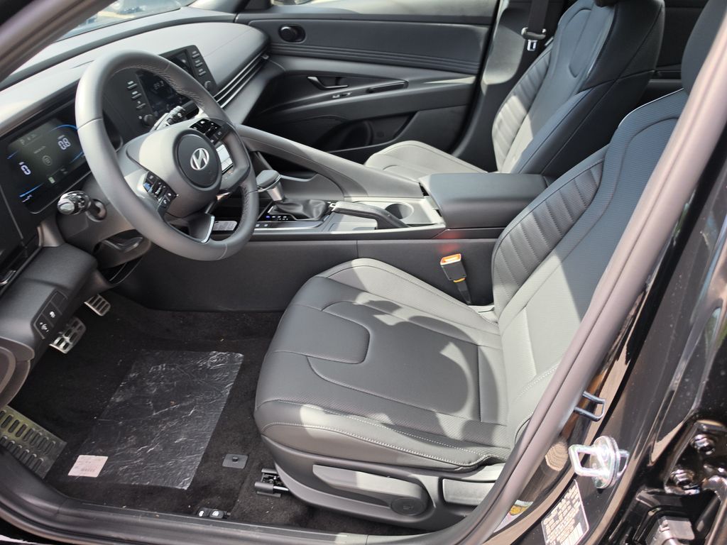 Thumbnail: 2026 Hyundai Elantra - 10
