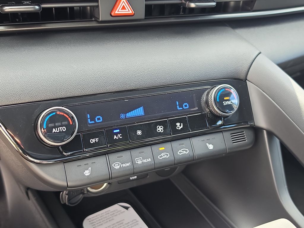 Thumbnail: 2026 Hyundai Elantra - 33