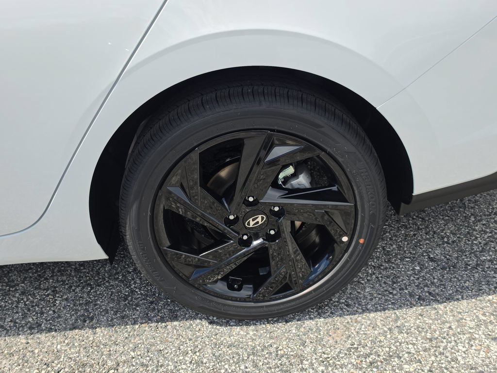 Thumbnail: 2026 Hyundai Elantra - 8