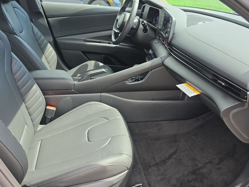 Thumbnail: 2026 Hyundai Elantra - 11