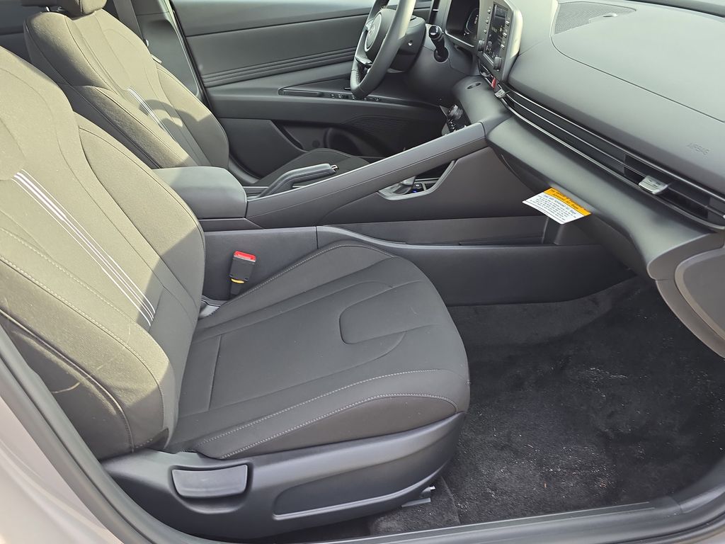 Thumbnail: 2026 Hyundai Elantra - 11