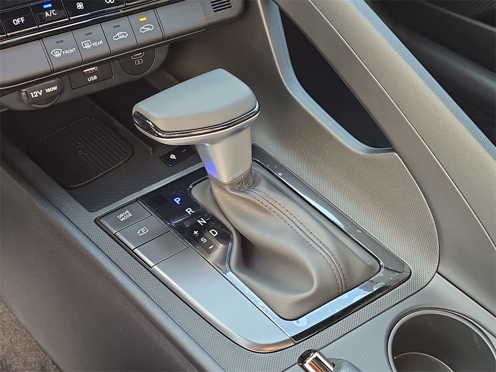 Thumbnail: 2026 Hyundai Elantra - 15