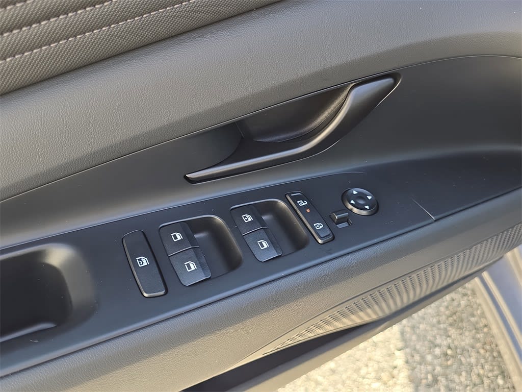 Thumbnail: 2026 Hyundai Elantra - 24