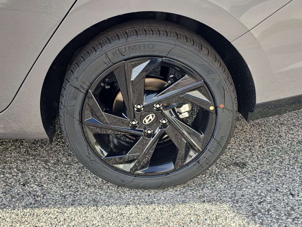 Thumbnail: 2026 Hyundai Elantra - 8