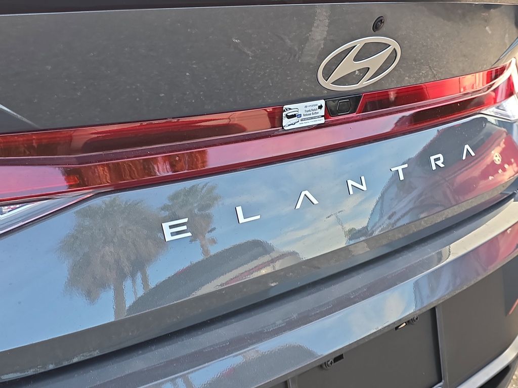 Thumbnail: 2026 Hyundai Elantra - 7