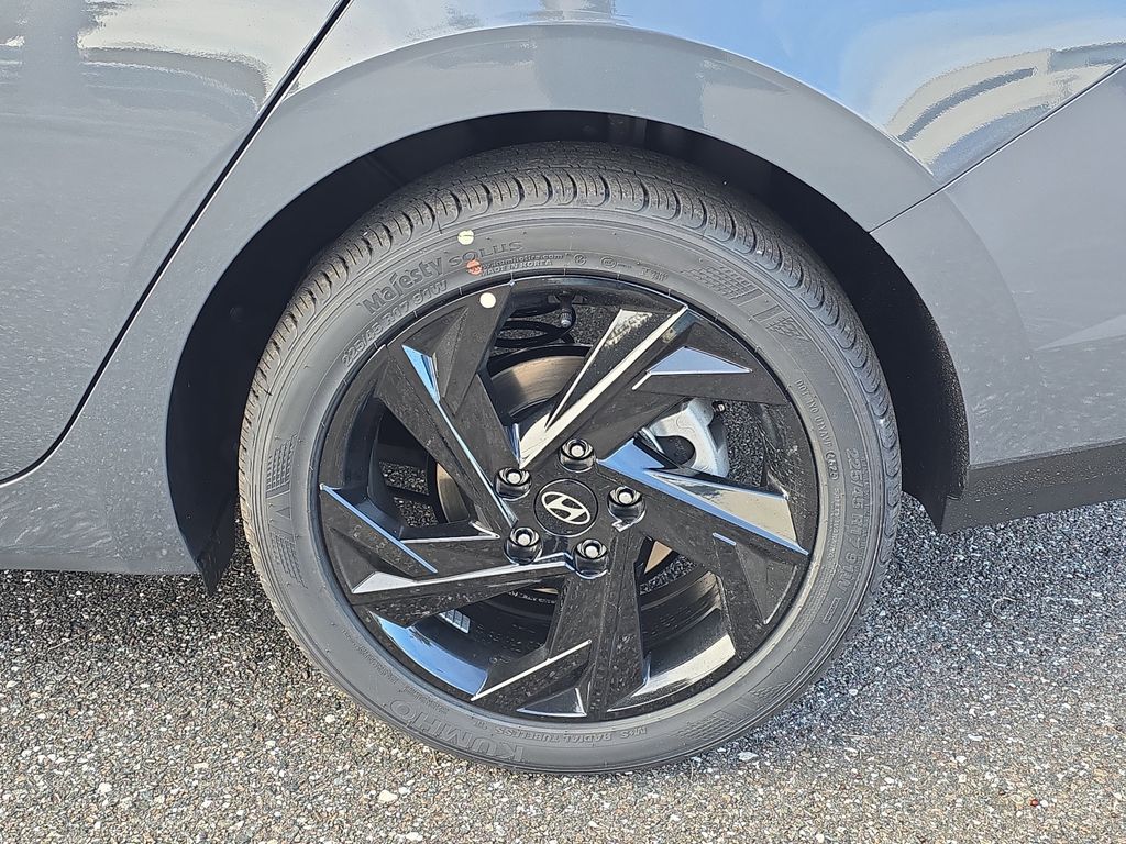 Thumbnail: 2026 Hyundai Elantra - 8