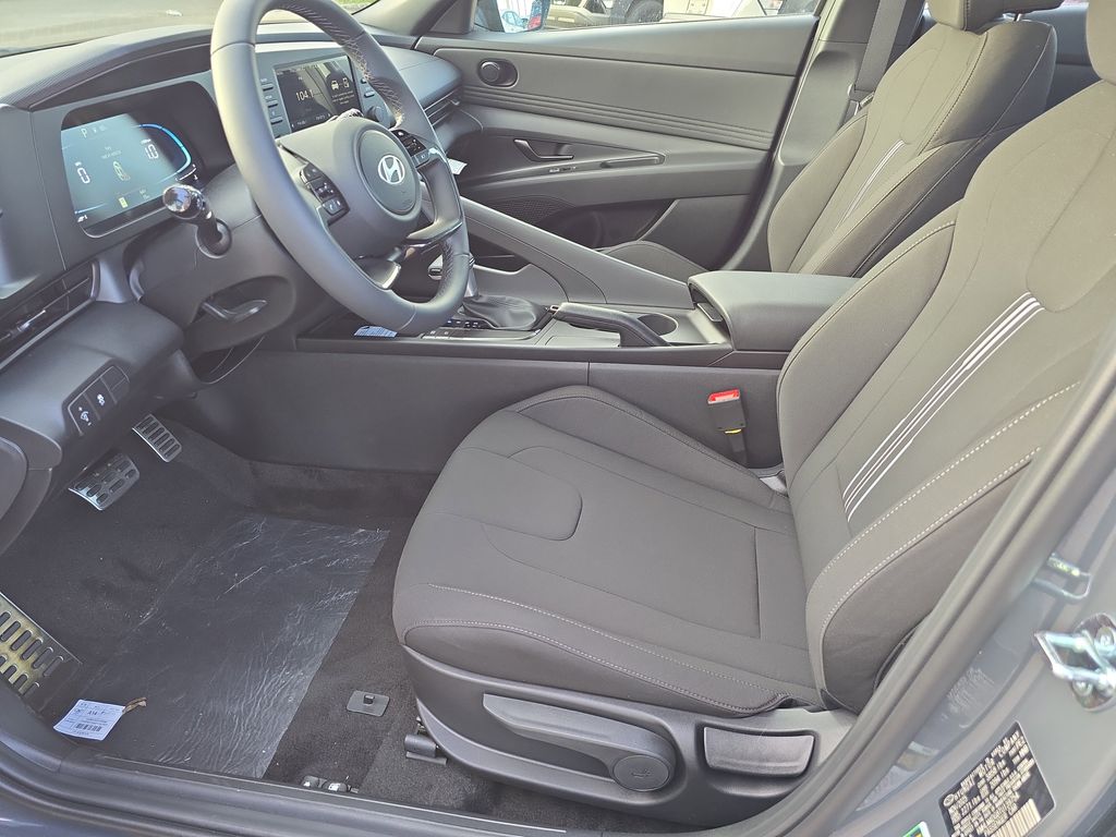 Thumbnail: 2026 Hyundai Elantra - 10