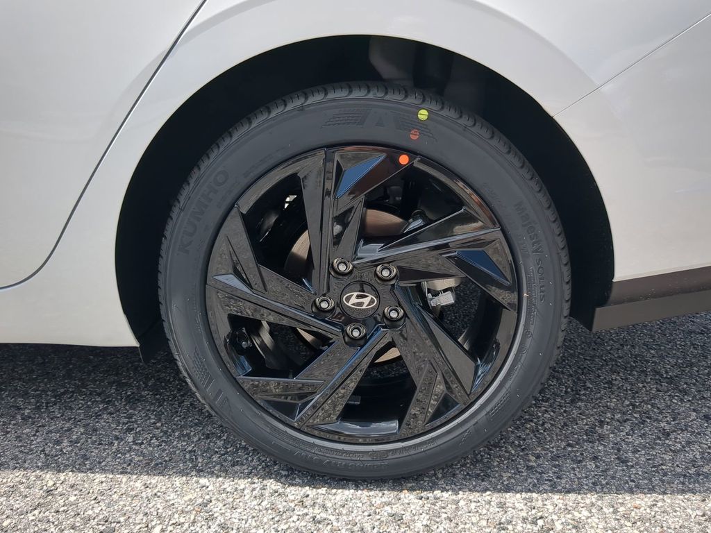 Thumbnail: 2026 Hyundai Elantra - 8