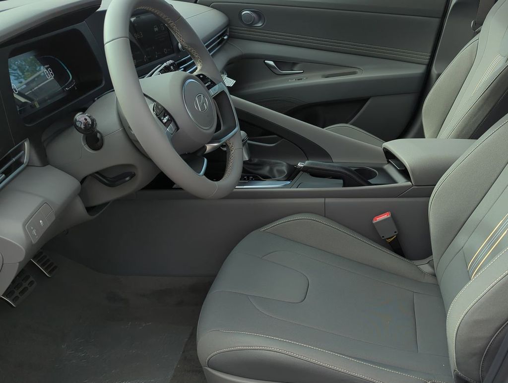 Thumbnail: 2026 Hyundai Elantra - 10