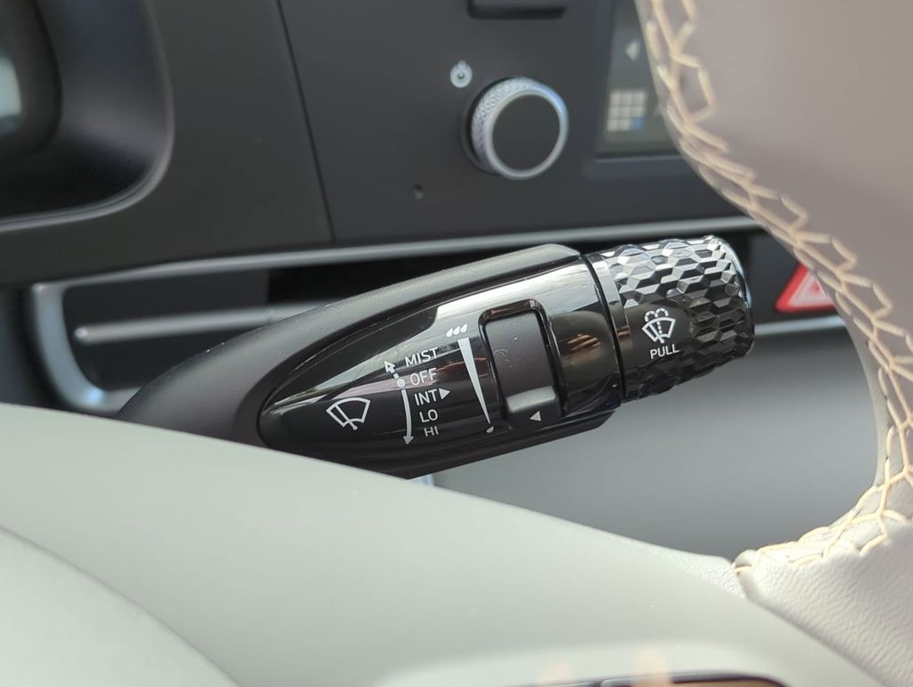 Thumbnail: 2026 Hyundai Elantra - 28