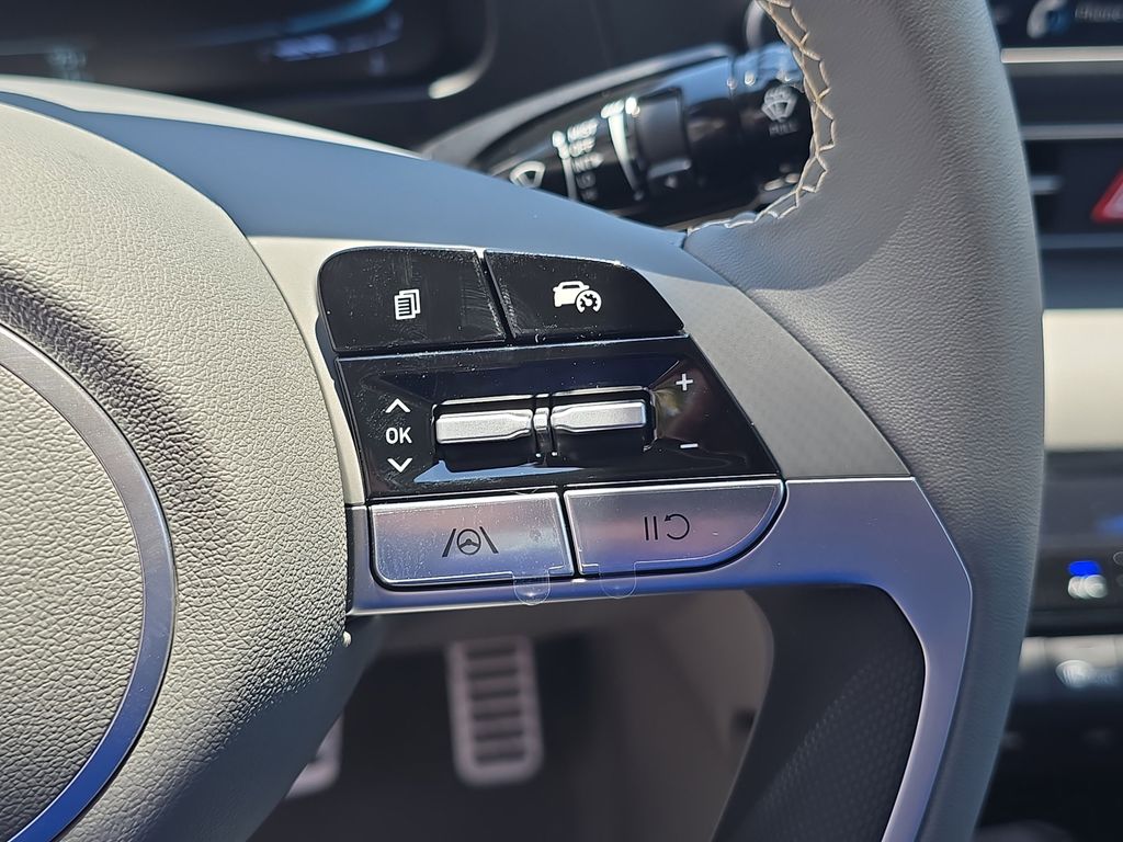 Thumbnail: 2026 Hyundai Elantra - 27