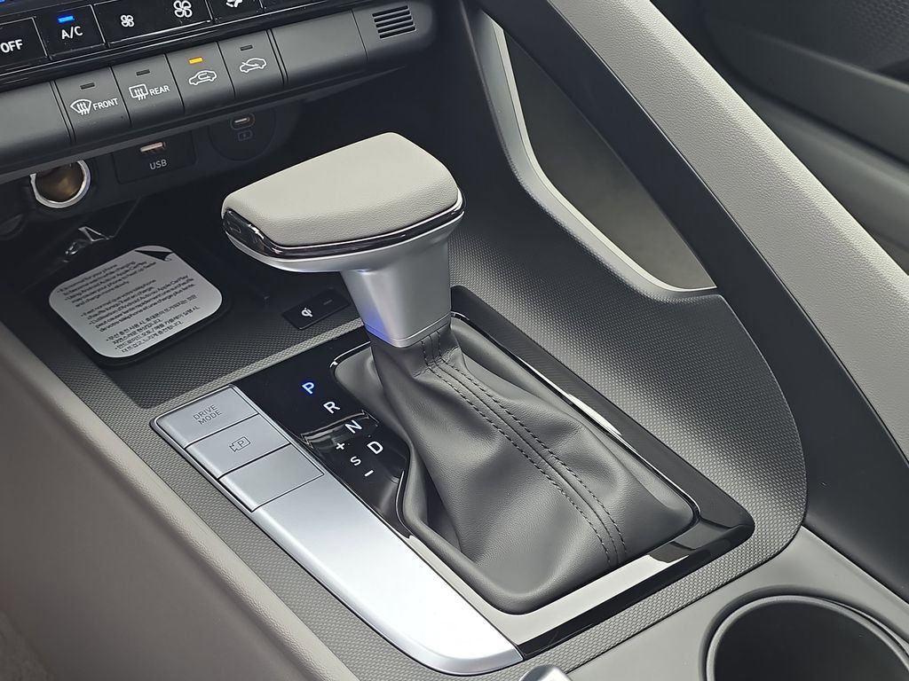 Thumbnail: 2026 Hyundai Elantra - 15