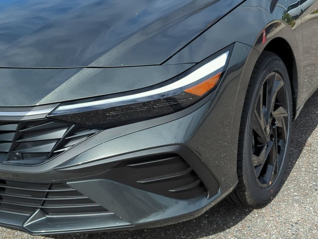 Thumbnail: 2026 Hyundai Elantra - 21