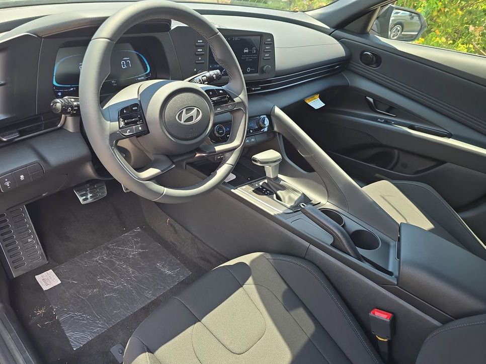 Thumbnail: 2026 Hyundai Elantra - 2