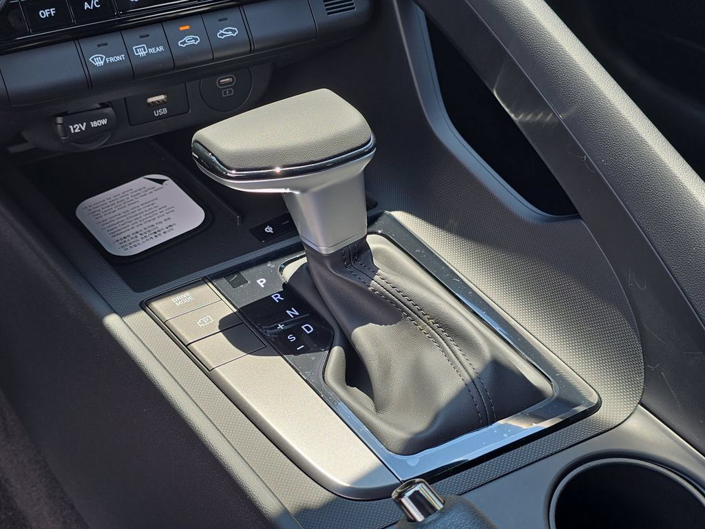 Thumbnail: 2026 Hyundai Elantra - 15