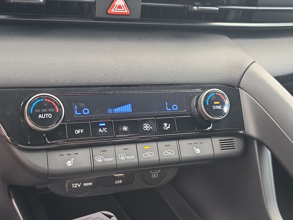 Thumbnail: 2026 Hyundai Elantra - 32