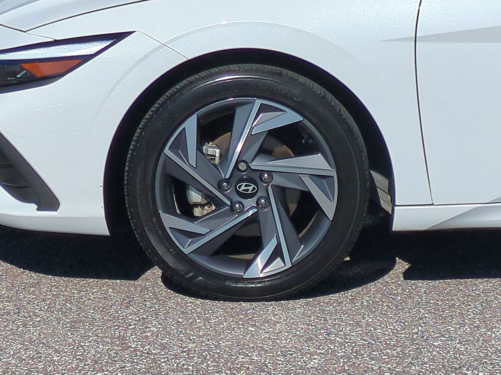 Thumbnail: 2025 Hyundai Elantra - 7