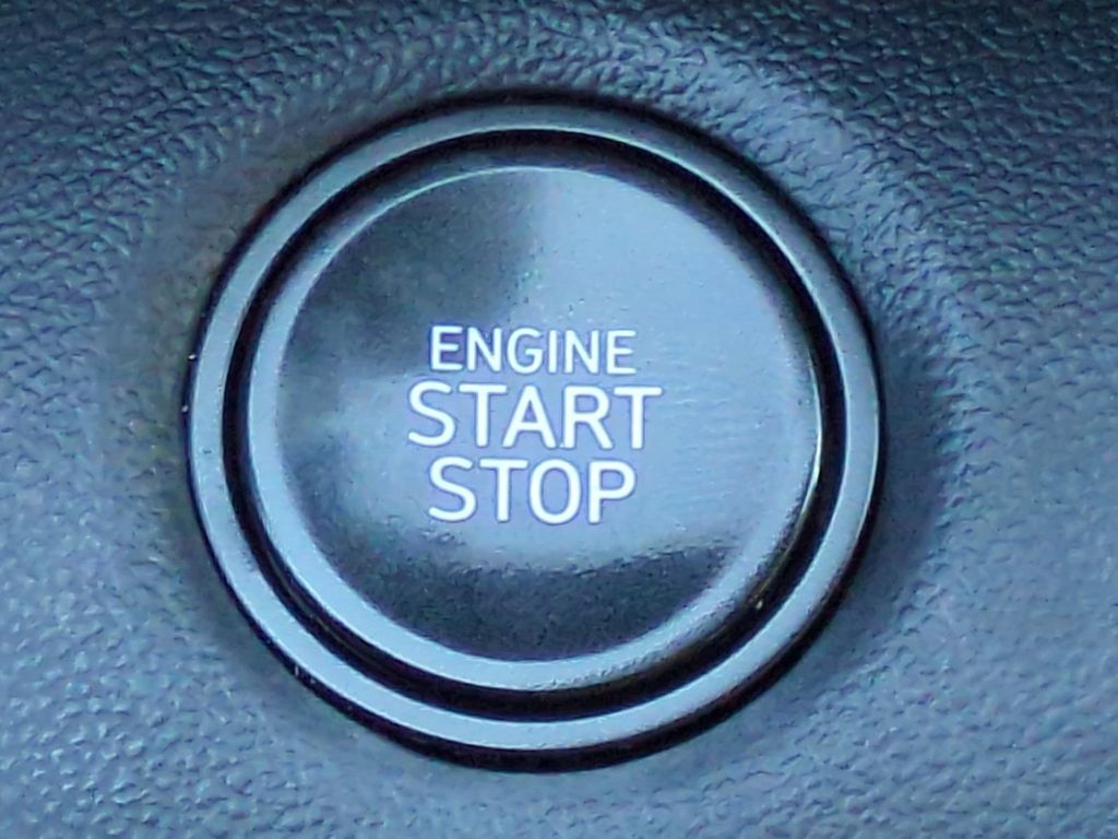 Thumbnail: 2025 Hyundai Elantra - 30