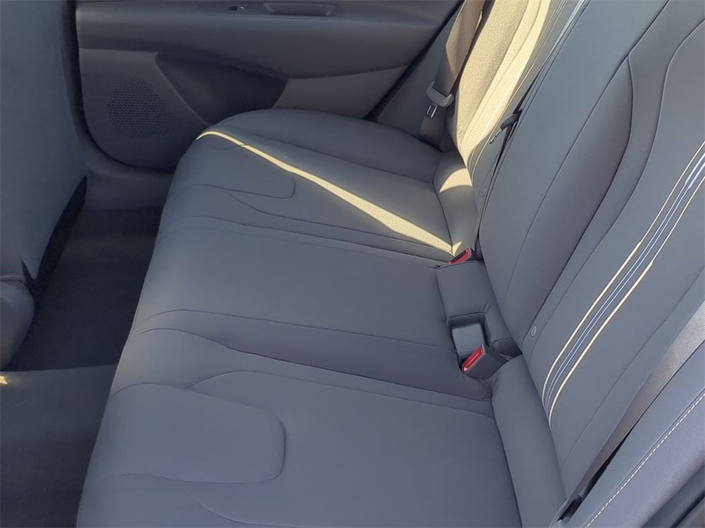 Thumbnail: 2026 Hyundai Elantra - 10