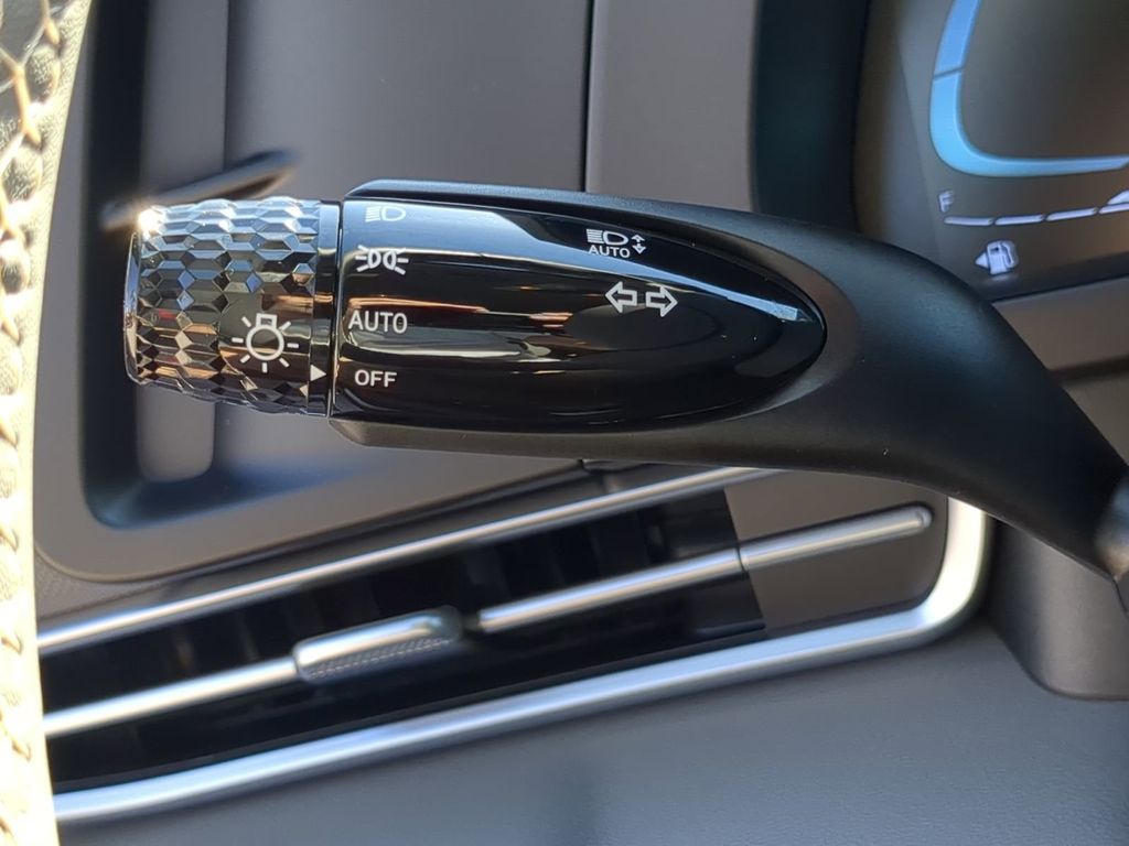 Thumbnail: 2026 Hyundai Elantra - 30