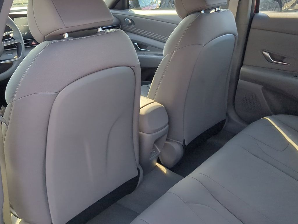 Thumbnail: 2026 Hyundai Elantra - 12