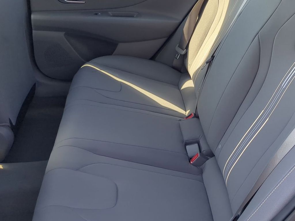 Thumbnail: 2026 Hyundai Elantra - 10