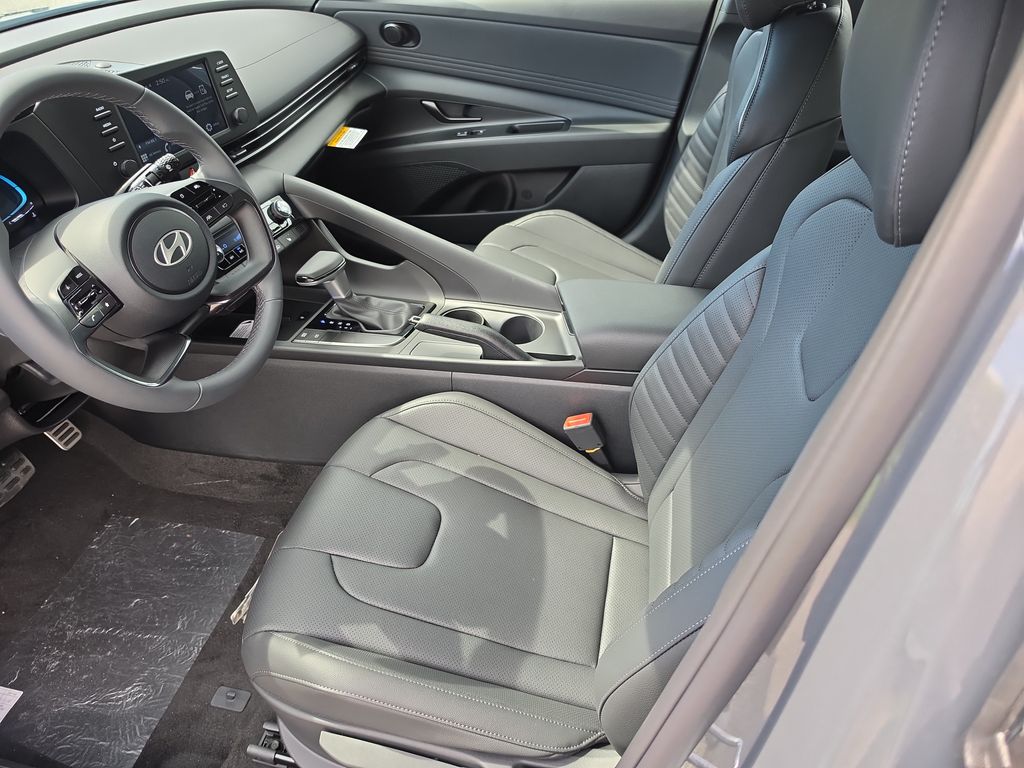 Thumbnail: 2026 Hyundai Elantra - 10