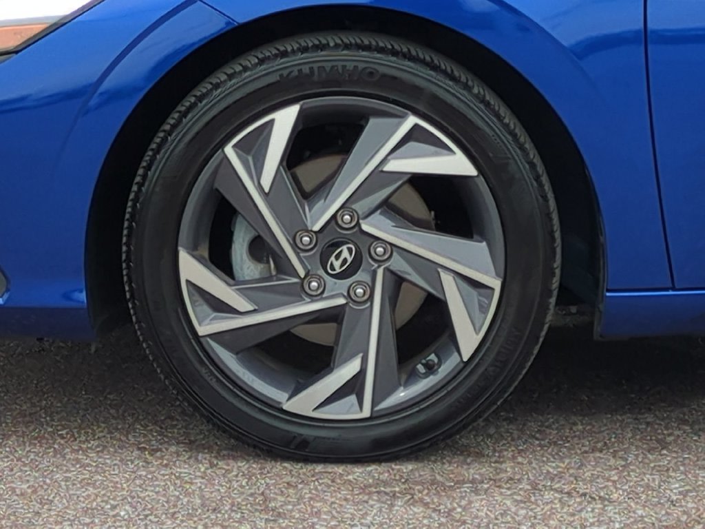 Thumbnail: 2025 Hyundai Elantra - 8