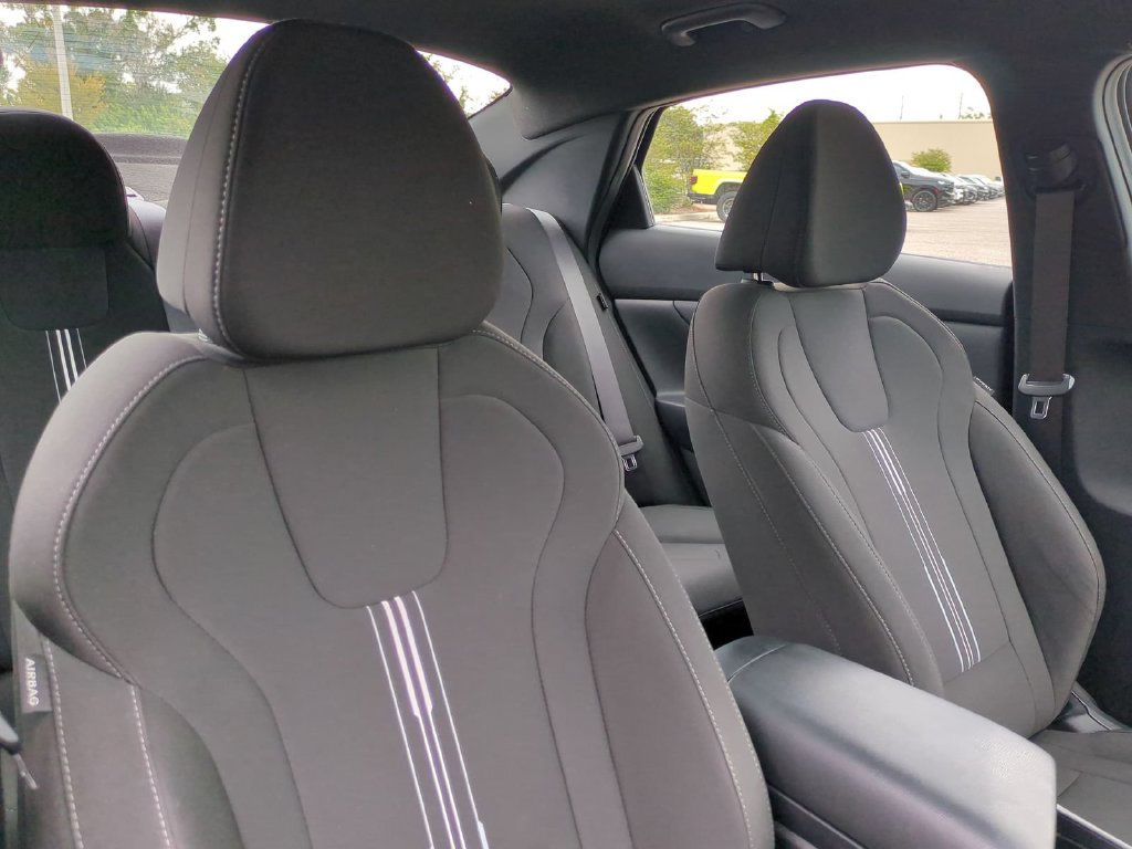 Thumbnail: 2025 Hyundai Elantra - 11