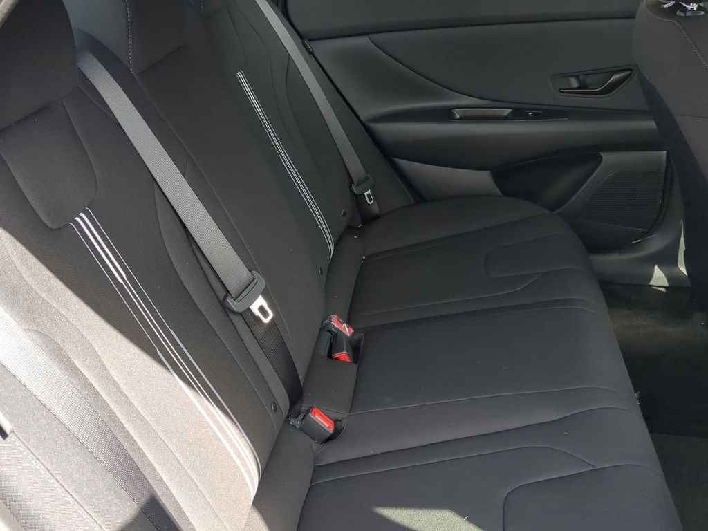 Thumbnail: 2026 Hyundai Elantra - 24