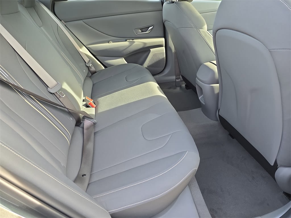 Thumbnail: 2026 Hyundai Elantra - 11