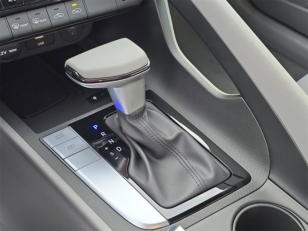 Thumbnail: 2026 Hyundai Elantra - 15