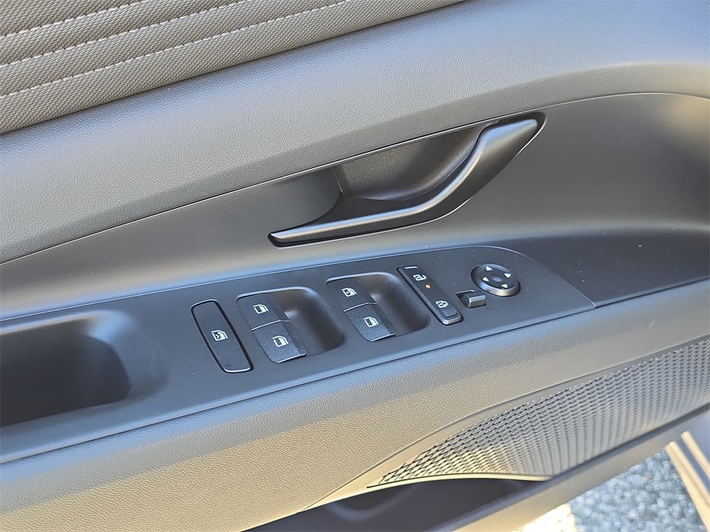 Thumbnail: 2026 Hyundai Elantra - 24