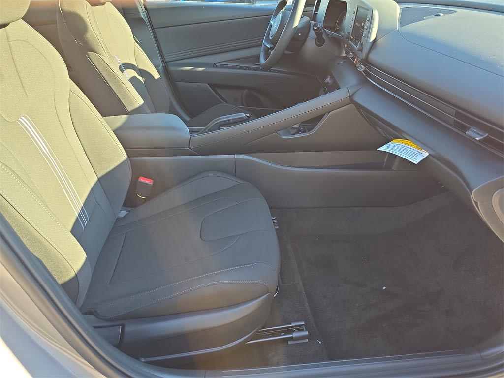 Thumbnail: 2026 Hyundai Elantra - 12