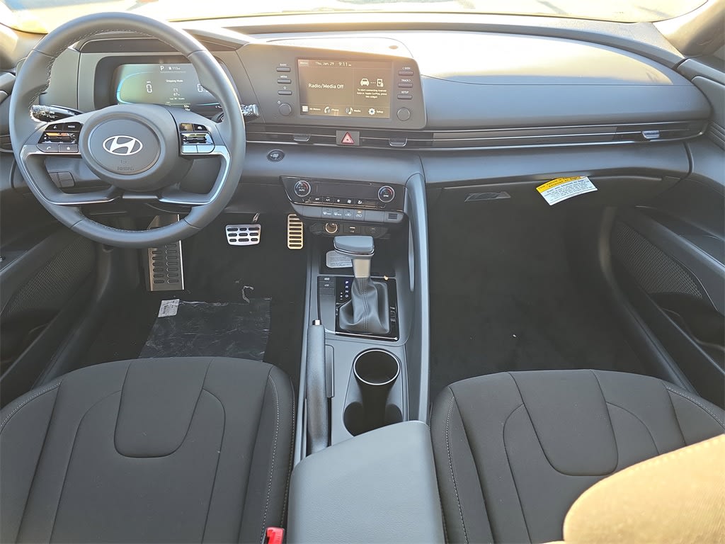 Thumbnail: 2026 Hyundai Elantra - 10