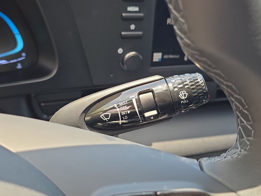 Thumbnail: 2026 Hyundai Elantra - 28