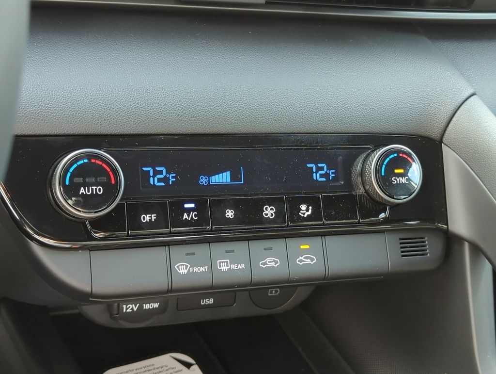 Thumbnail: 2026 Hyundai Elantra - 33