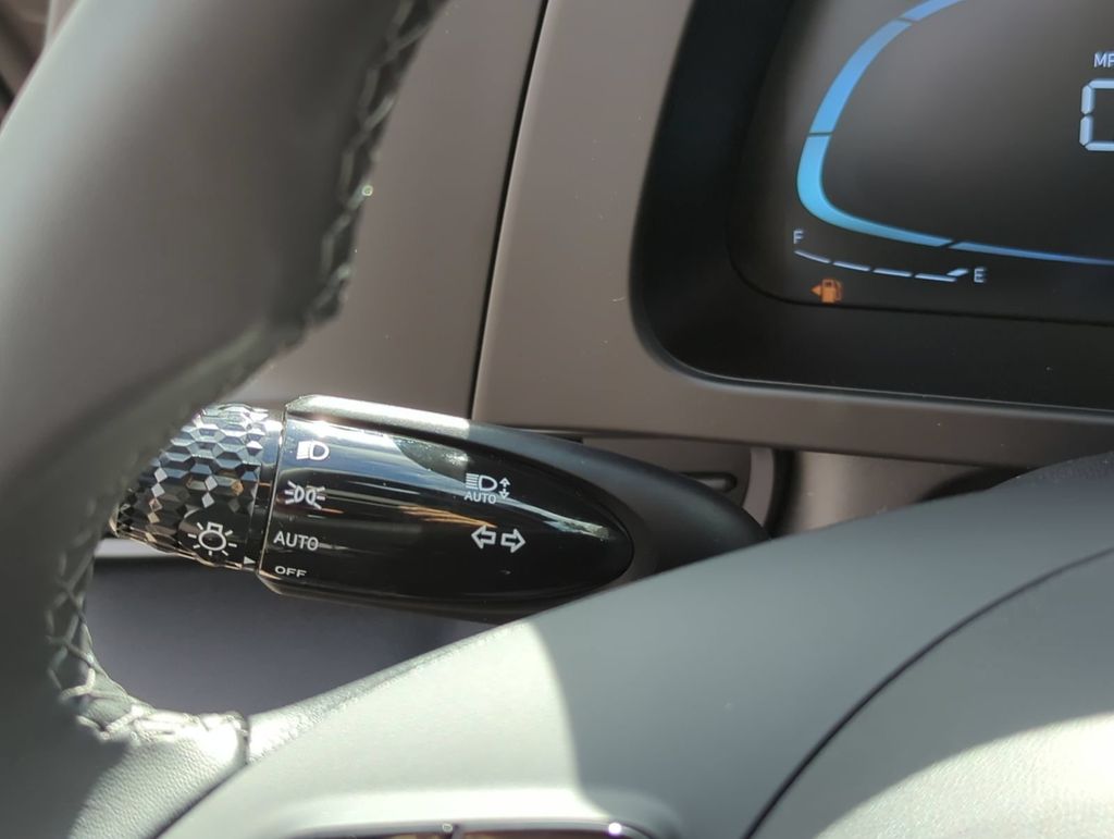 Thumbnail: 2026 Hyundai Elantra - 30
