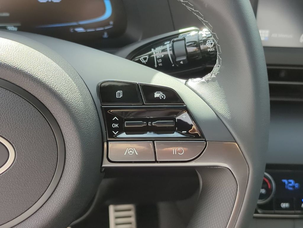 Thumbnail: 2026 Hyundai Elantra - 28