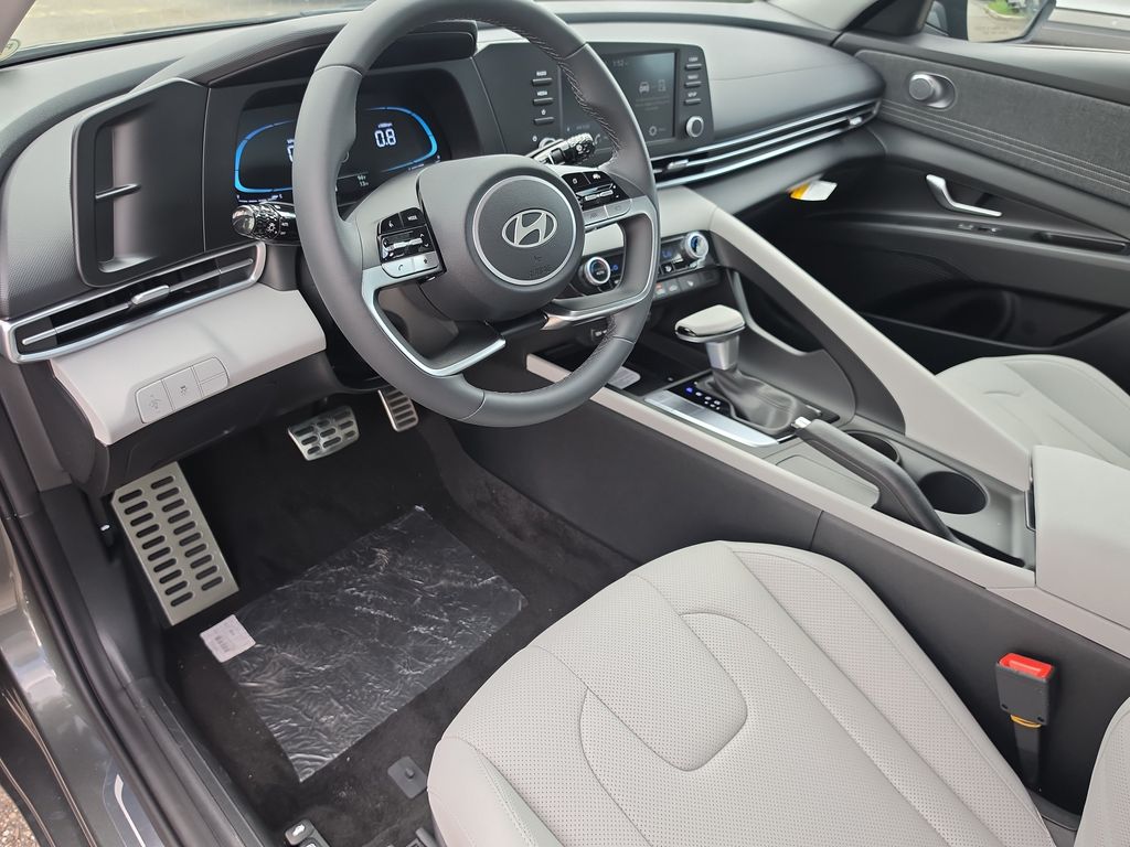 Thumbnail: 2026 Hyundai Elantra - 2