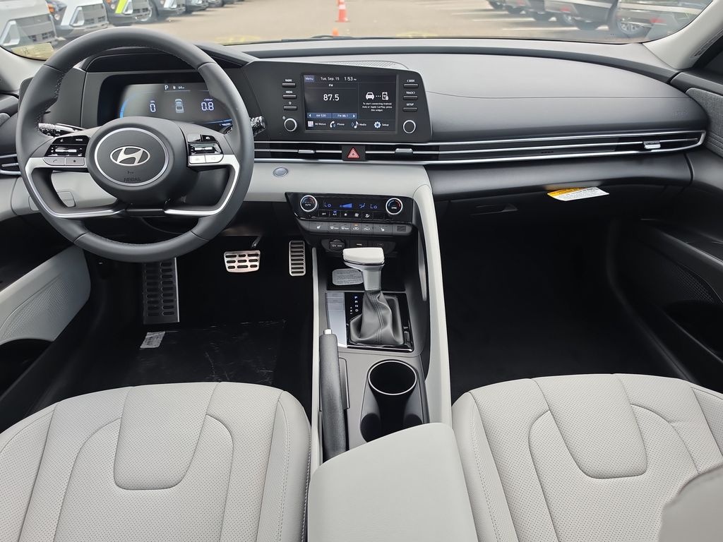 Thumbnail: 2026 Hyundai Elantra - 9