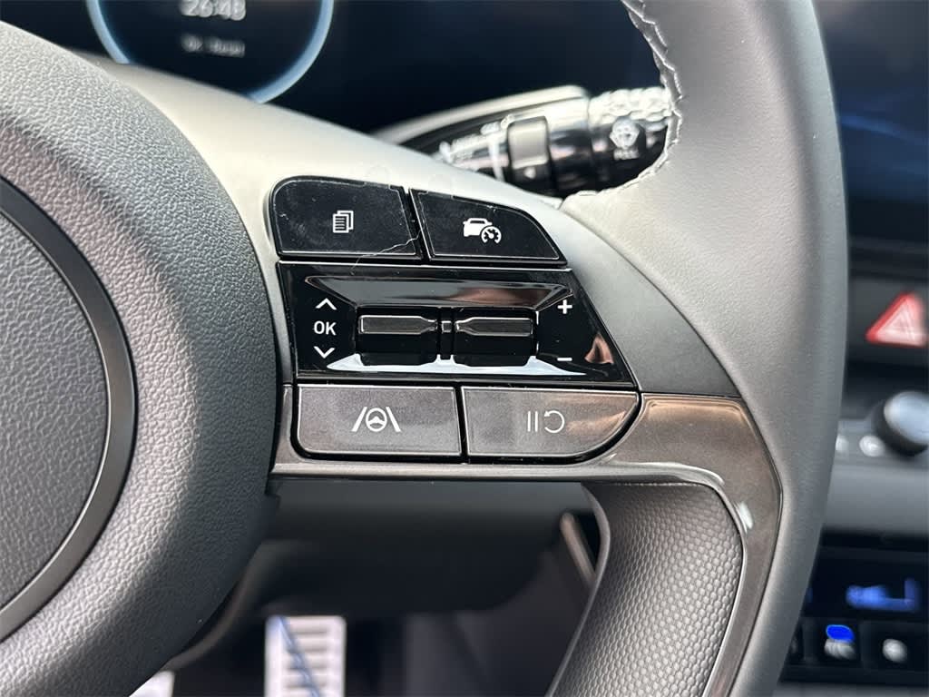 Thumbnail: 2025 Hyundai Elantra - 27