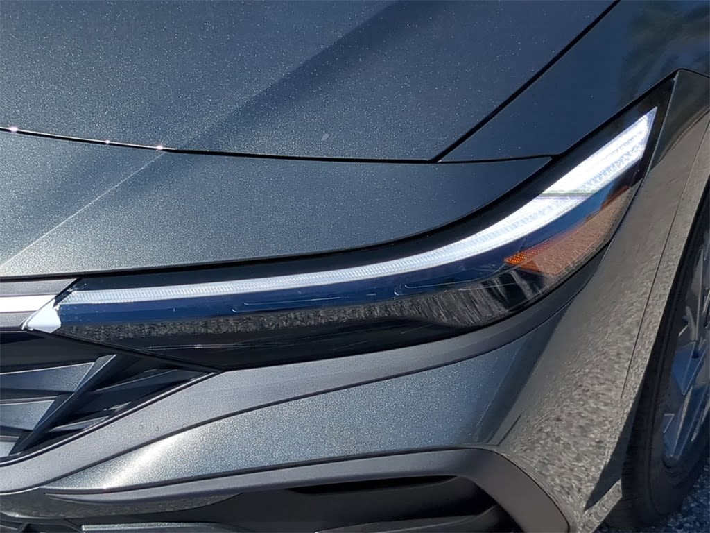 Thumbnail: 2026 Hyundai Elantra - 21