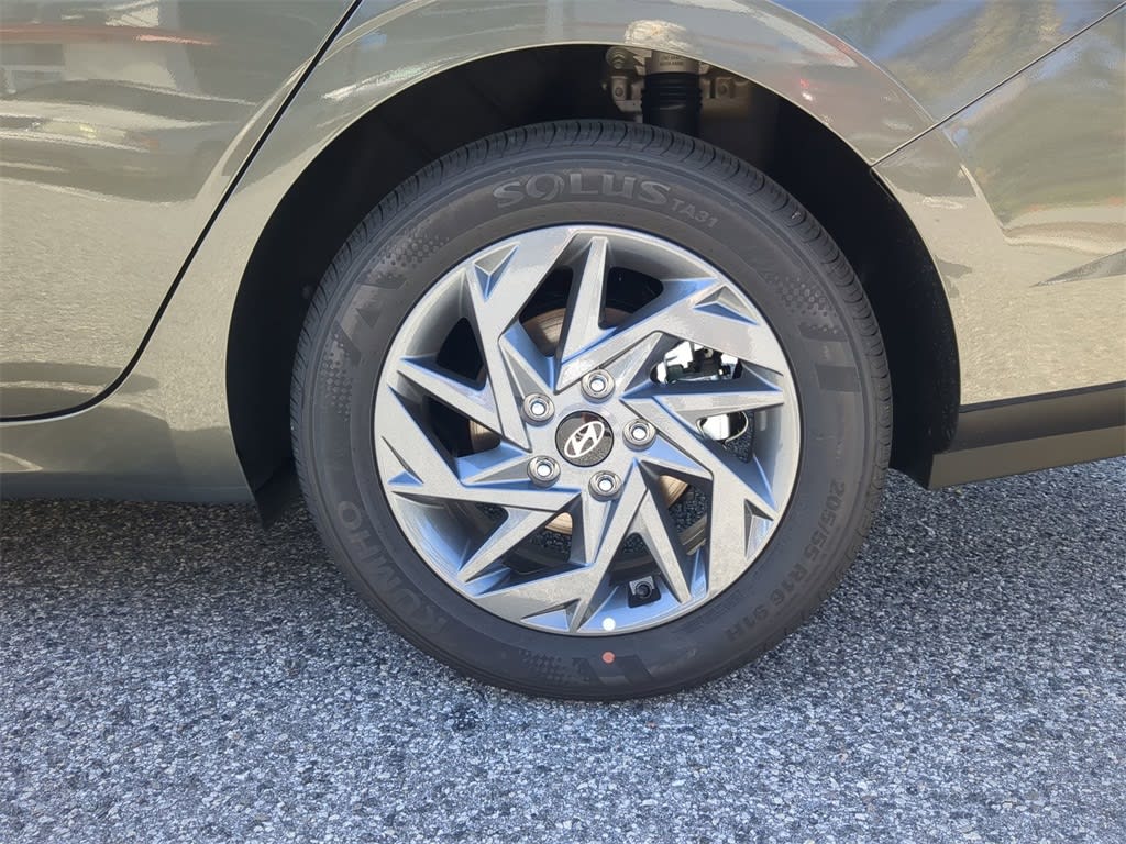 Thumbnail: 2026 Hyundai Elantra - 8