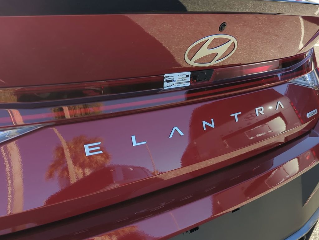 Thumbnail: 2026 Hyundai Elantra - 21