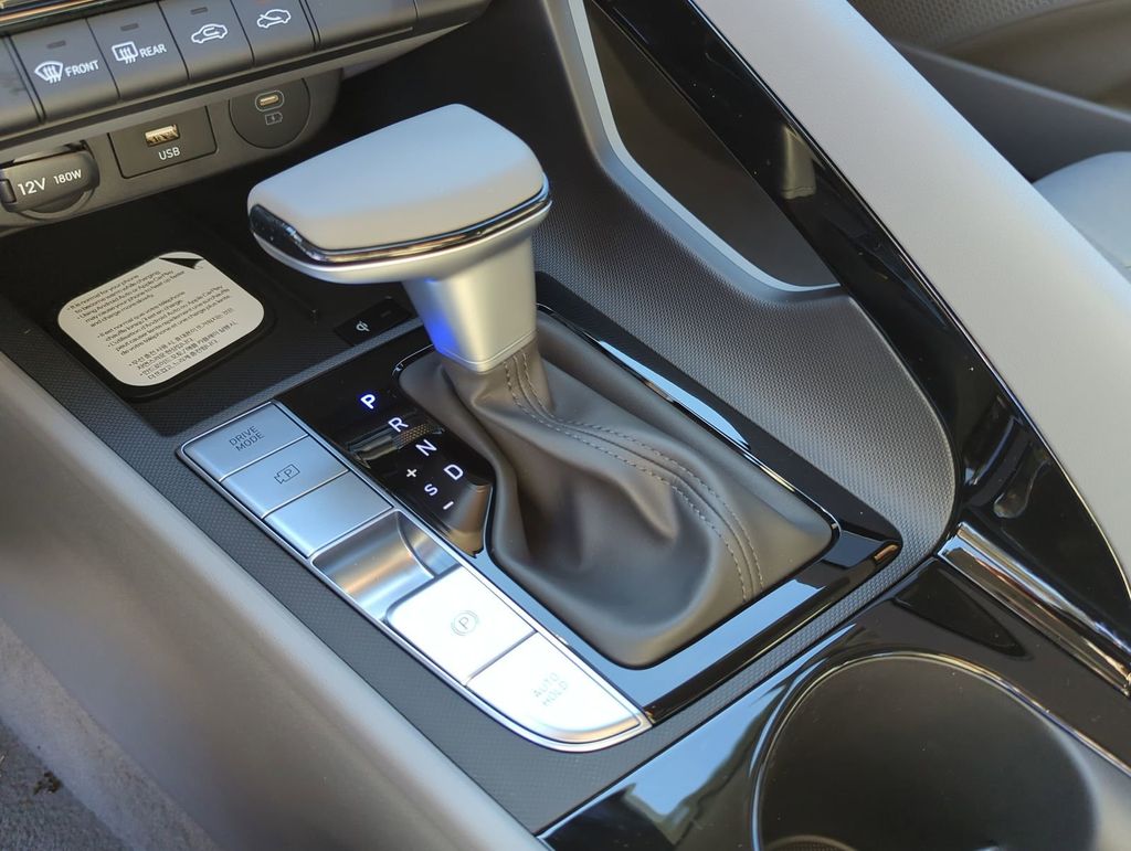 Thumbnail: 2026 Hyundai Elantra - 31