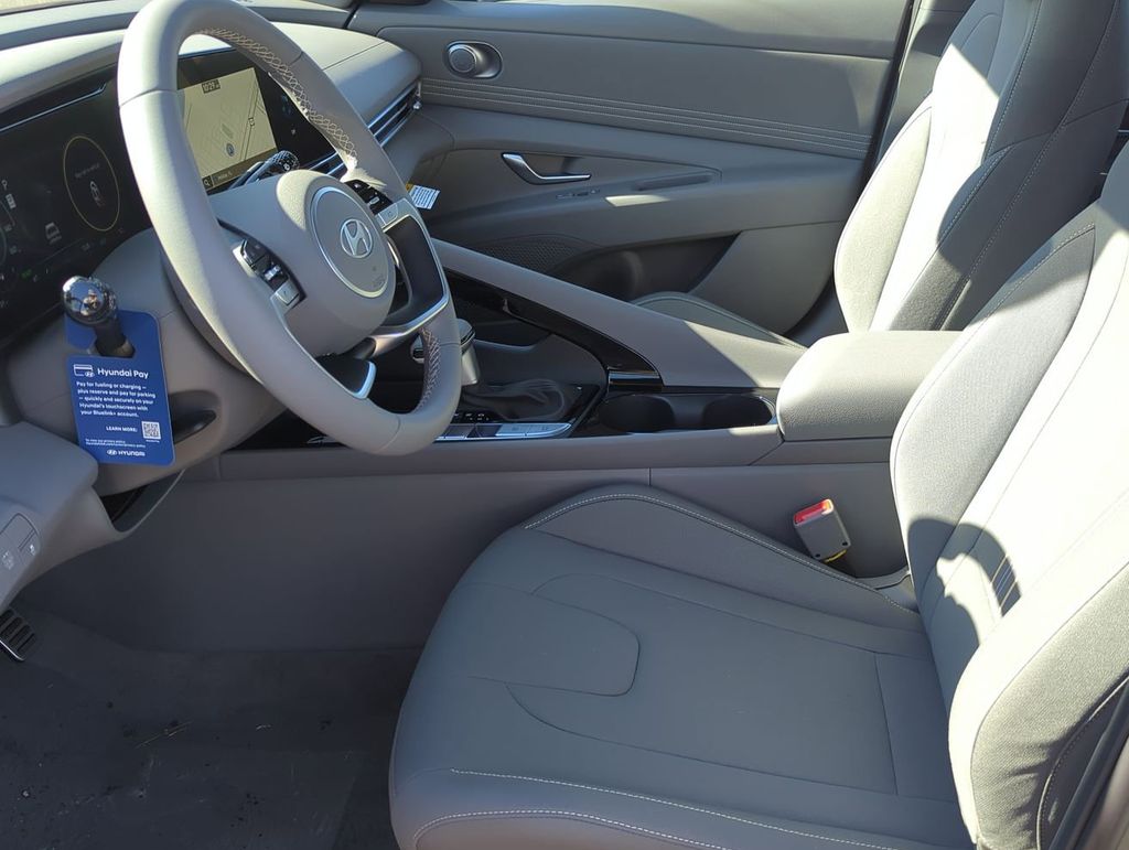 Thumbnail: 2026 Hyundai Elantra - 9