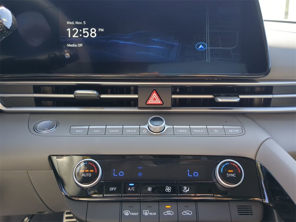 Thumbnail: 2026 Hyundai Elantra - 14