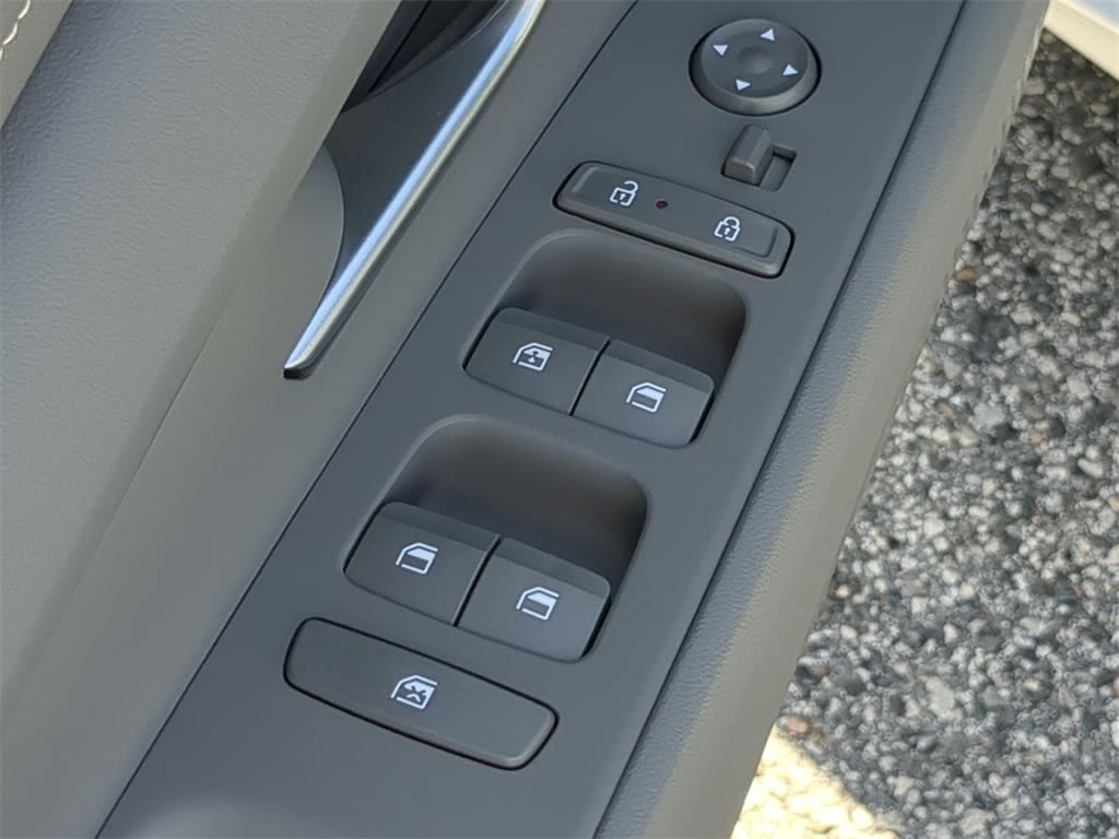 Thumbnail: 2026 Hyundai Elantra - 25