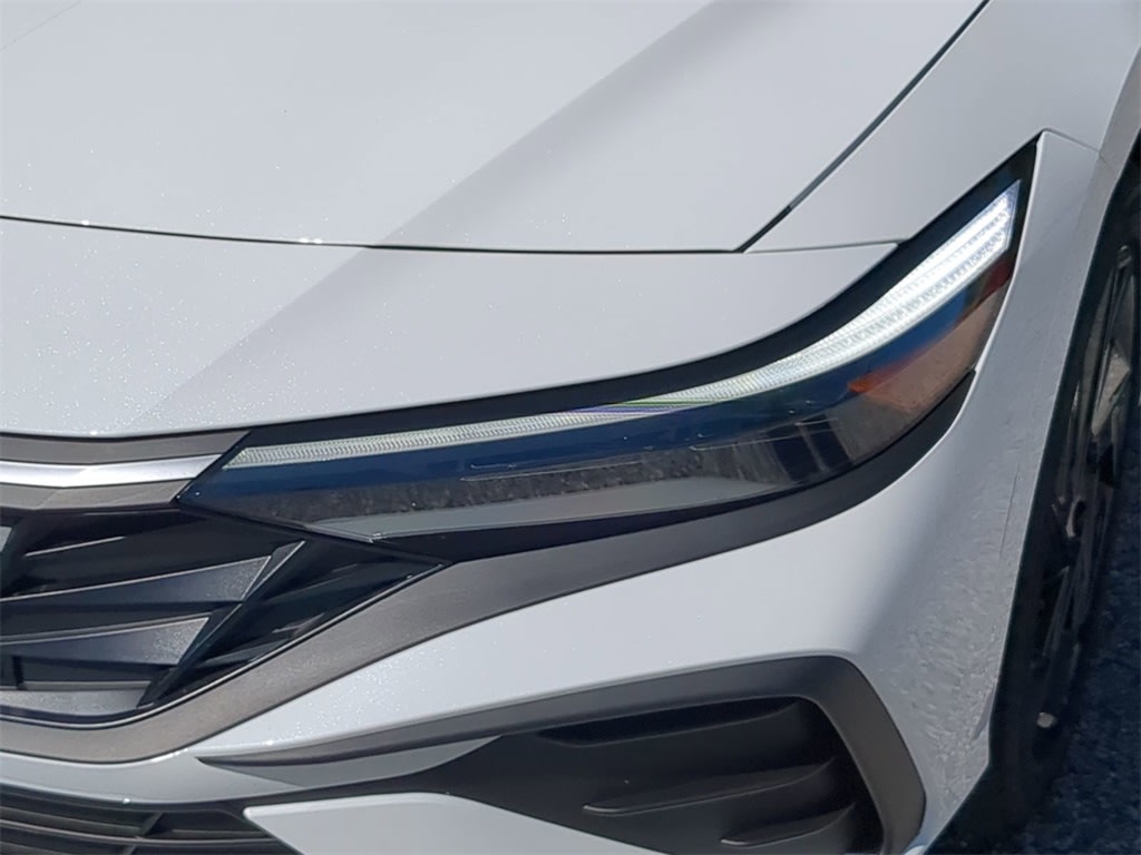 Thumbnail: 2026 Hyundai Elantra - 21